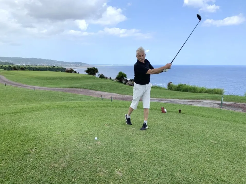 Golf na Okinawě